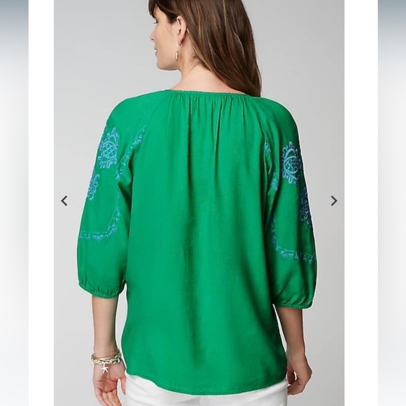 NWT Linen-Blend Embroidered Top
Sz Medium Petite - Picture 3 of 9